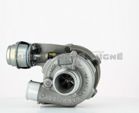 Turbo neuf comprenant :