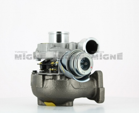 Turbo neuf comprenant :