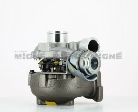 Turbo neuf comprenant :