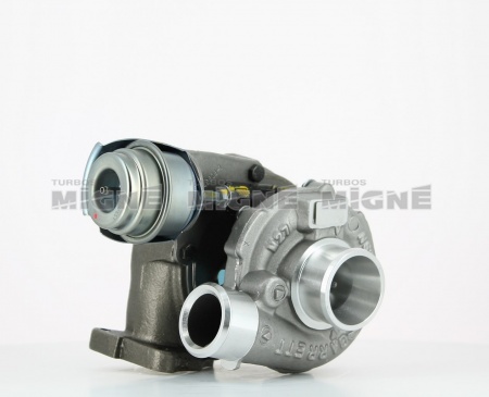 Turbo neuf comprenant :