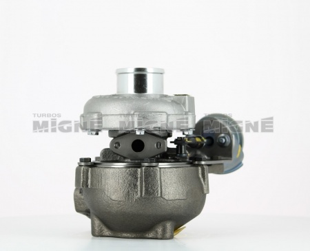 Turbo neuf comprenant :