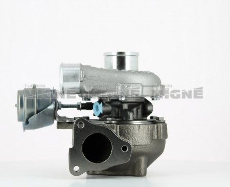 Turbo neuf comprenant :