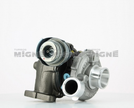 Turbo neuf comprenant :