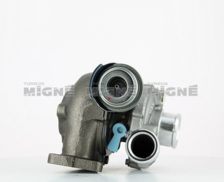 Turbo neuf comprenant :