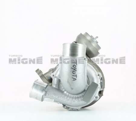 Turbo neuf comprenant :