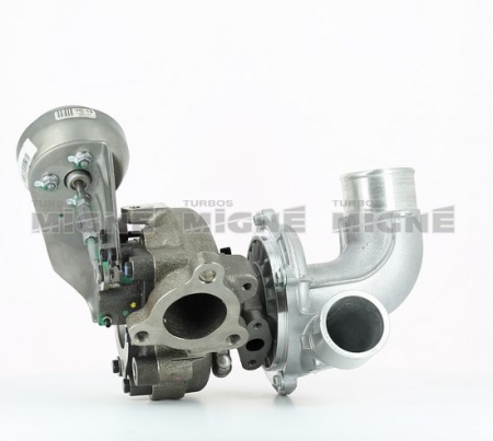 Turbo neuf comprenant :