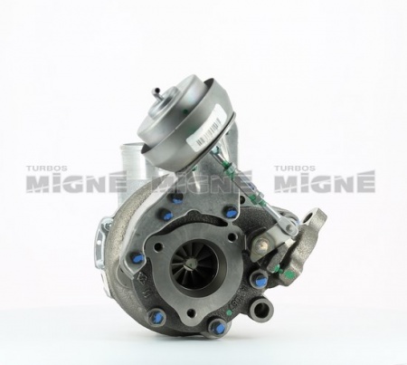 Turbo neuf comprenant :