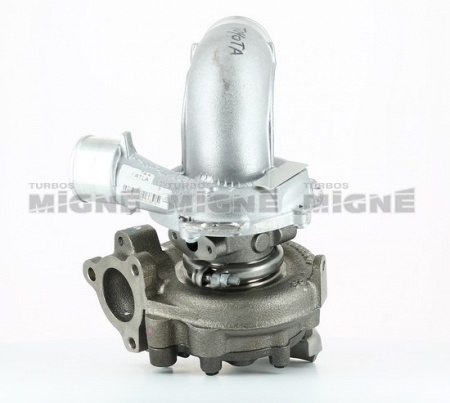 Turbo neuf comprenant :