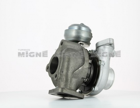 Turbo neuf comprenant :