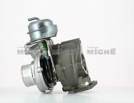 Turbo neuf comprenant :