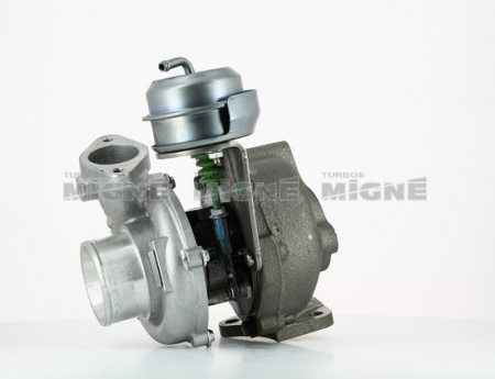 Turbo neuf comprenant :