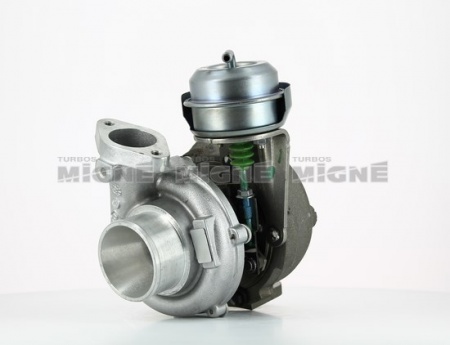 Turbo neuf comprenant :