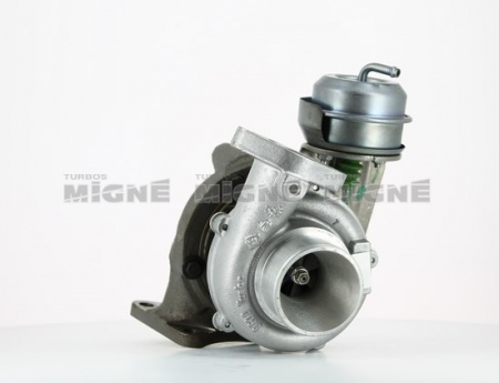 Turbo neuf comprenant :