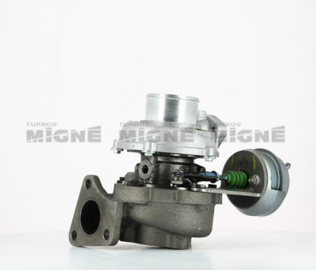 Turbo neuf comprenant :