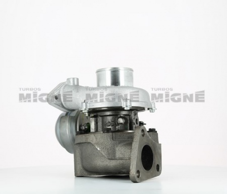 Turbo neuf comprenant :