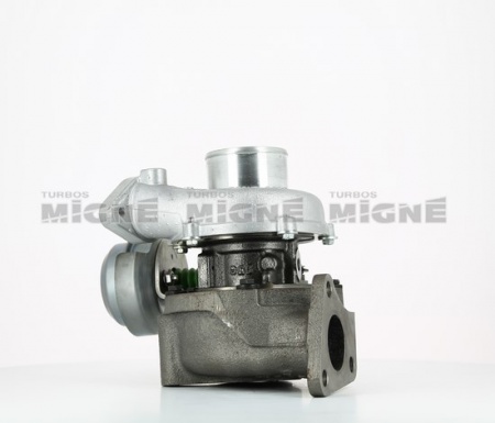 Turbo neuf comprenant :