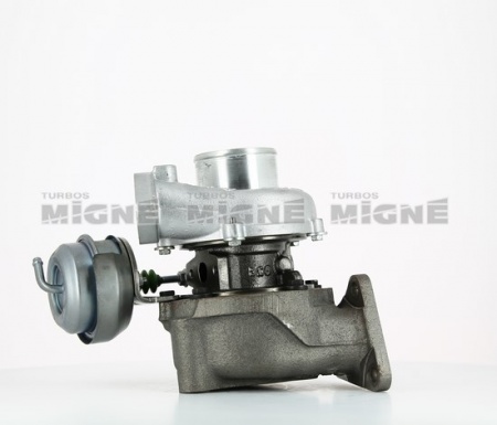 Turbo neuf comprenant :