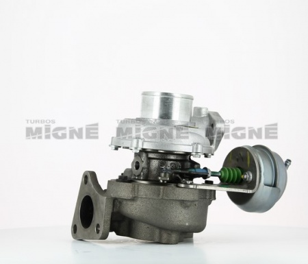 Turbo neuf comprenant :