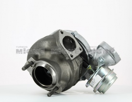 Turbo neuf comprenant :