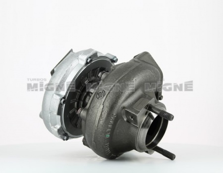 Turbo neuf comprenant :