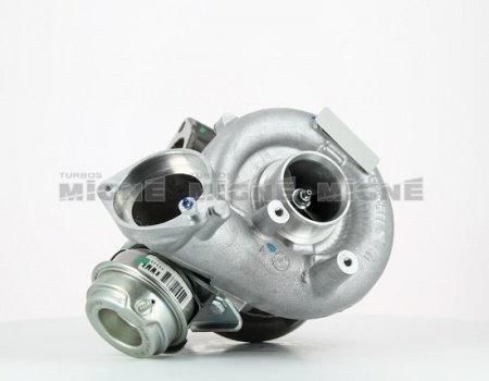 Turbo neuf comprenant :