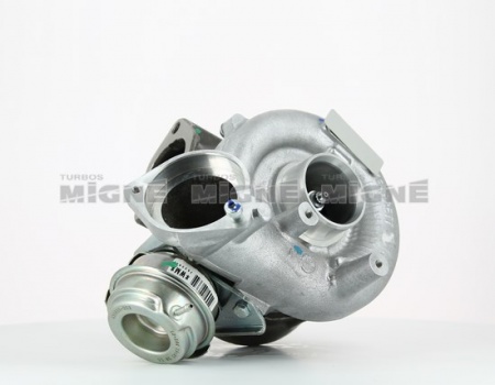 Turbo neuf comprenant :