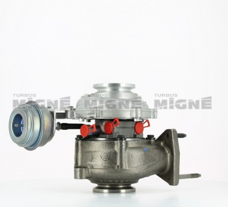 Turbo neuf comprenant :