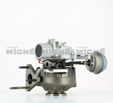 Turbo neuf comprenant :