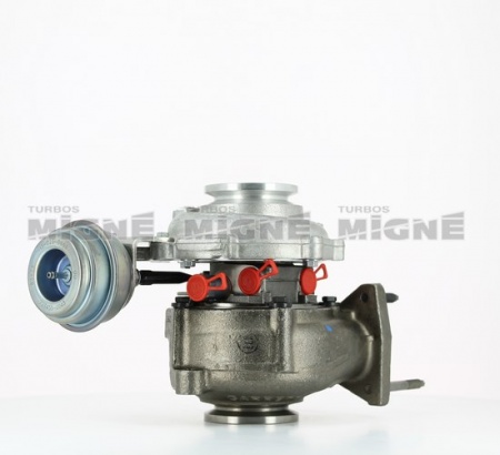 Turbo neuf comprenant :