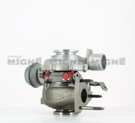 Turbo neuf comprenant :