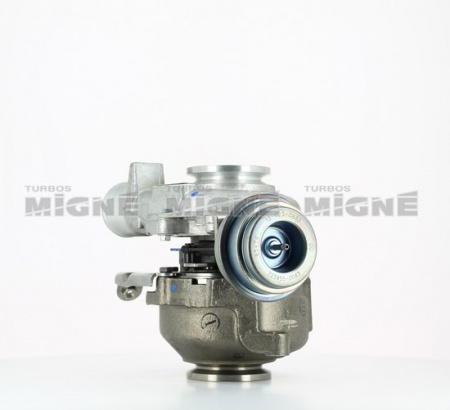 Turbo neuf comprenant :