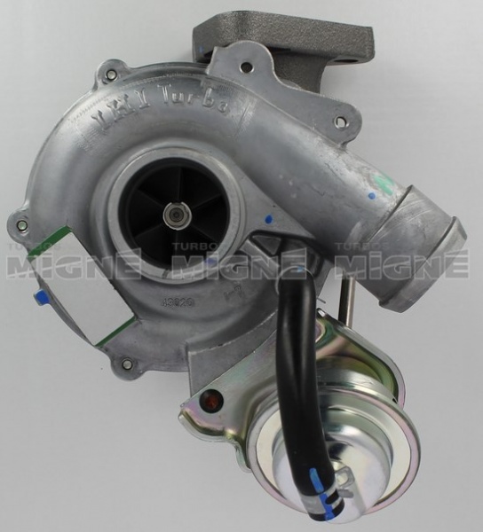 Turbo neuf comprenant :