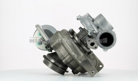 Turbo neuf comprenant :