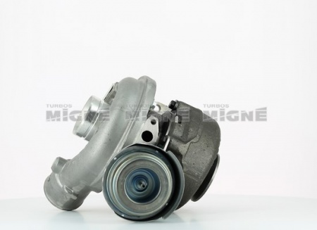 Turbo neuf comprenant :