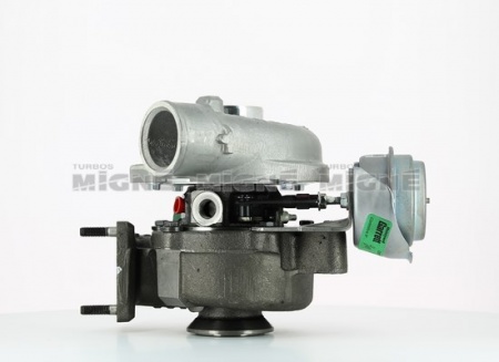 Turbo neuf comprenant :