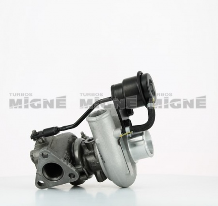 Turbo neuf comprenant :