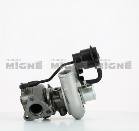 Turbo neuf comprenant :