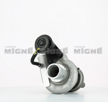 Turbo neuf comprenant :