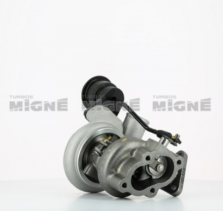 Turbo neuf comprenant :