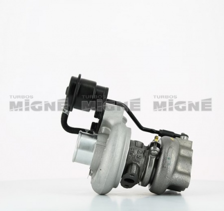 Turbo neuf comprenant :