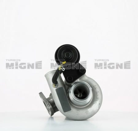 Turbo neuf comprenant :