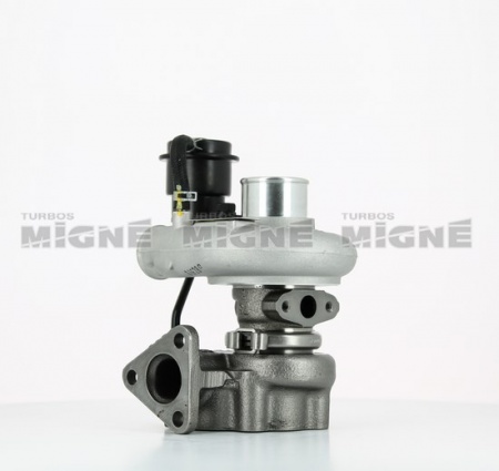 Turbo neuf comprenant :