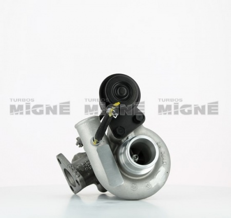 Turbo neuf comprenant :