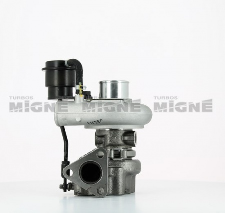 Turbo neuf comprenant :