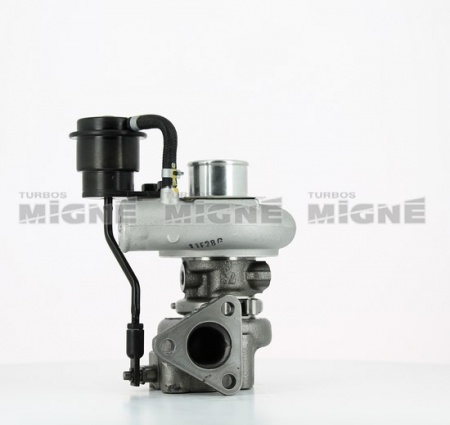 Turbo neuf comprenant :