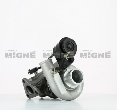 Turbo neuf comprenant :