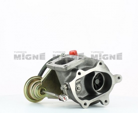 Turbo neuf comprenant :