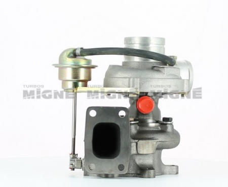 Turbo neuf comprenant :