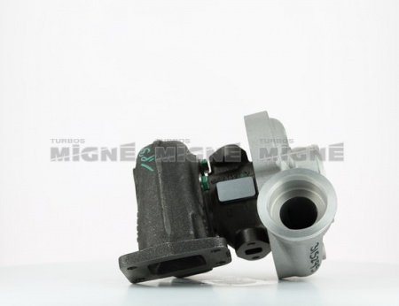 Turbo neuf comprenant :