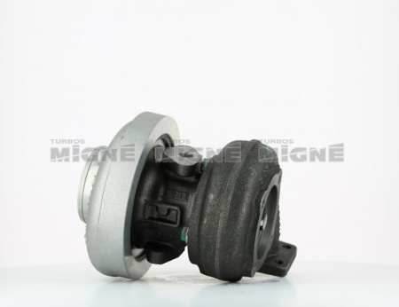 Turbo neuf comprenant :